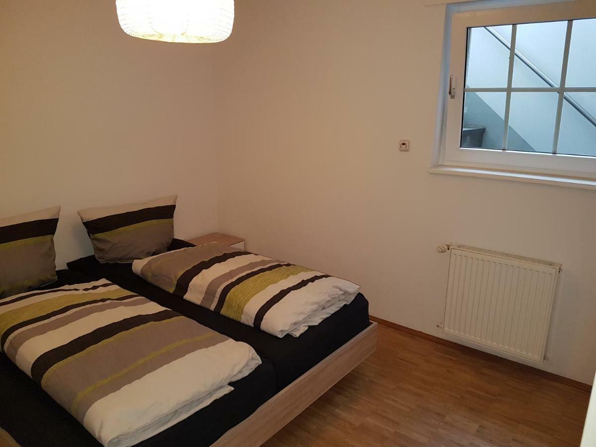 Wohnen Im Souterrain Einer Villa Herdecke Bagian luar foto