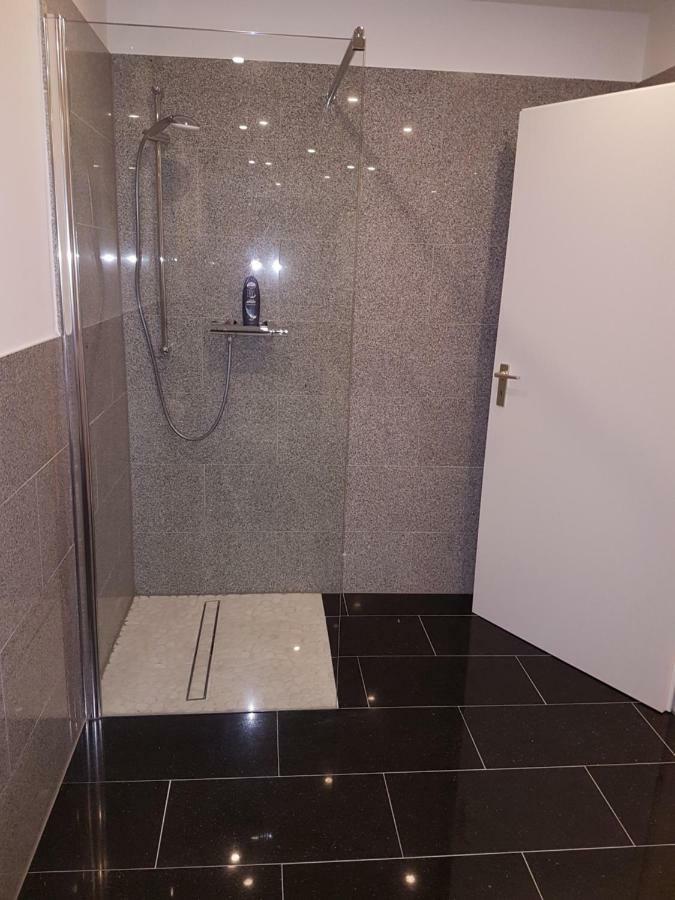 Wohnen Im Souterrain Einer Villa Herdecke Bagian luar foto